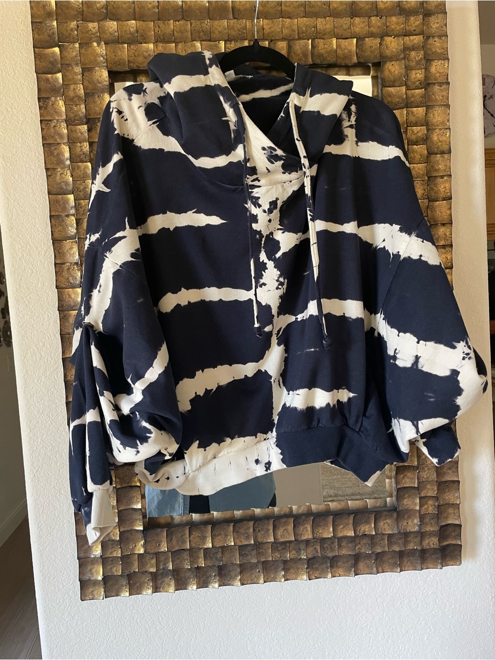 Young Fabulous & Broke Navy and White Tie-Dye Hoodie S/M